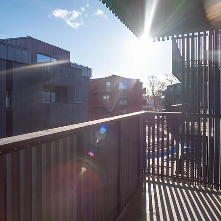 Dream Stay - Brand New Apartment With Balcony & Free Parking 탈린 외부 사진
