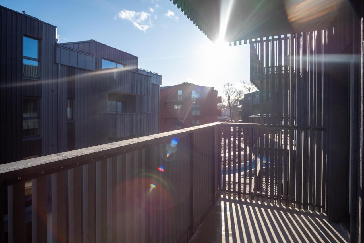 Dream Stay - Brand New Apartment With Balcony & Free Parking 탈린 외부 사진