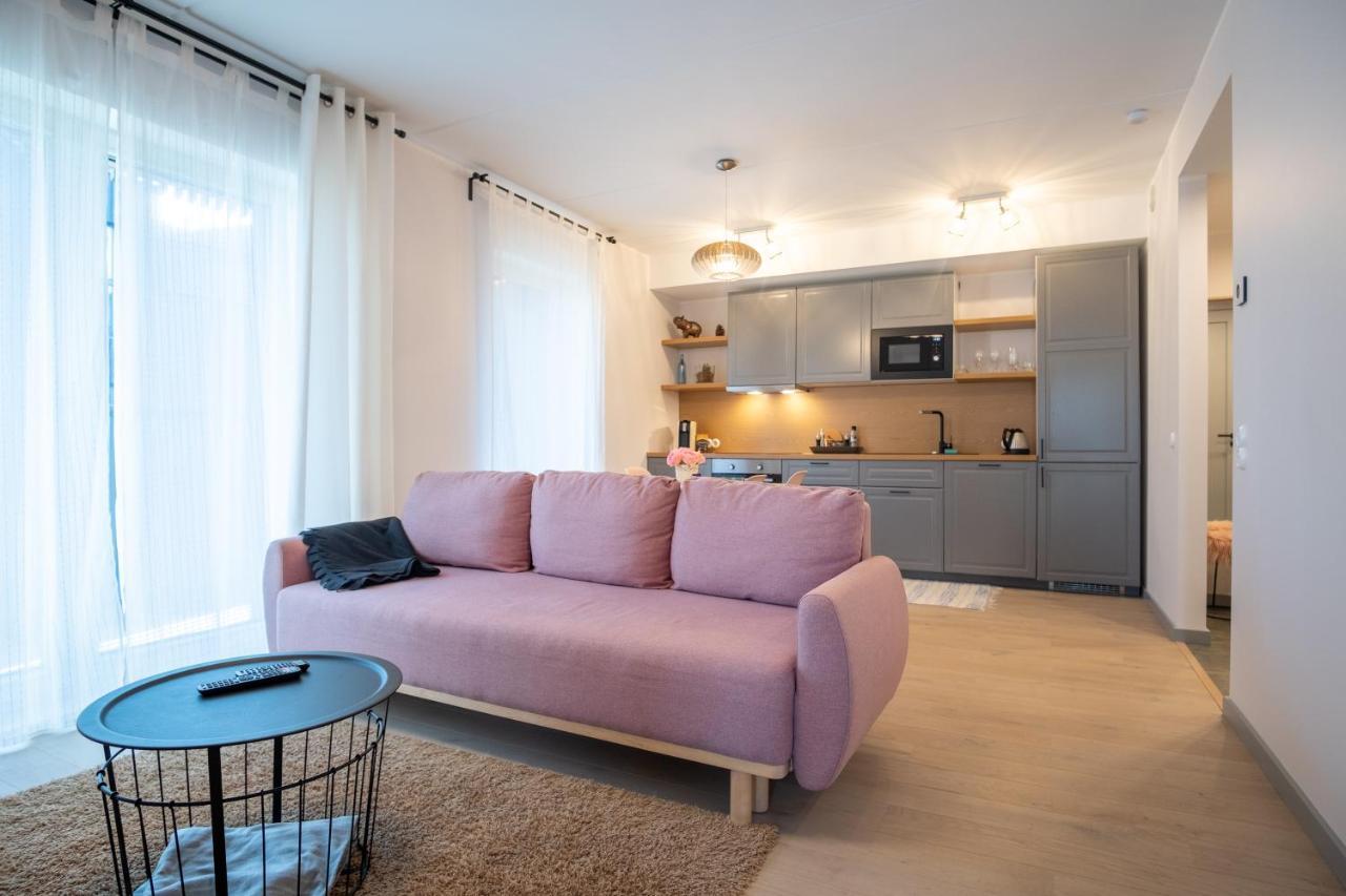Dream Stay - Brand New Apartment With Balcony & Free Parking 탈린 외부 사진