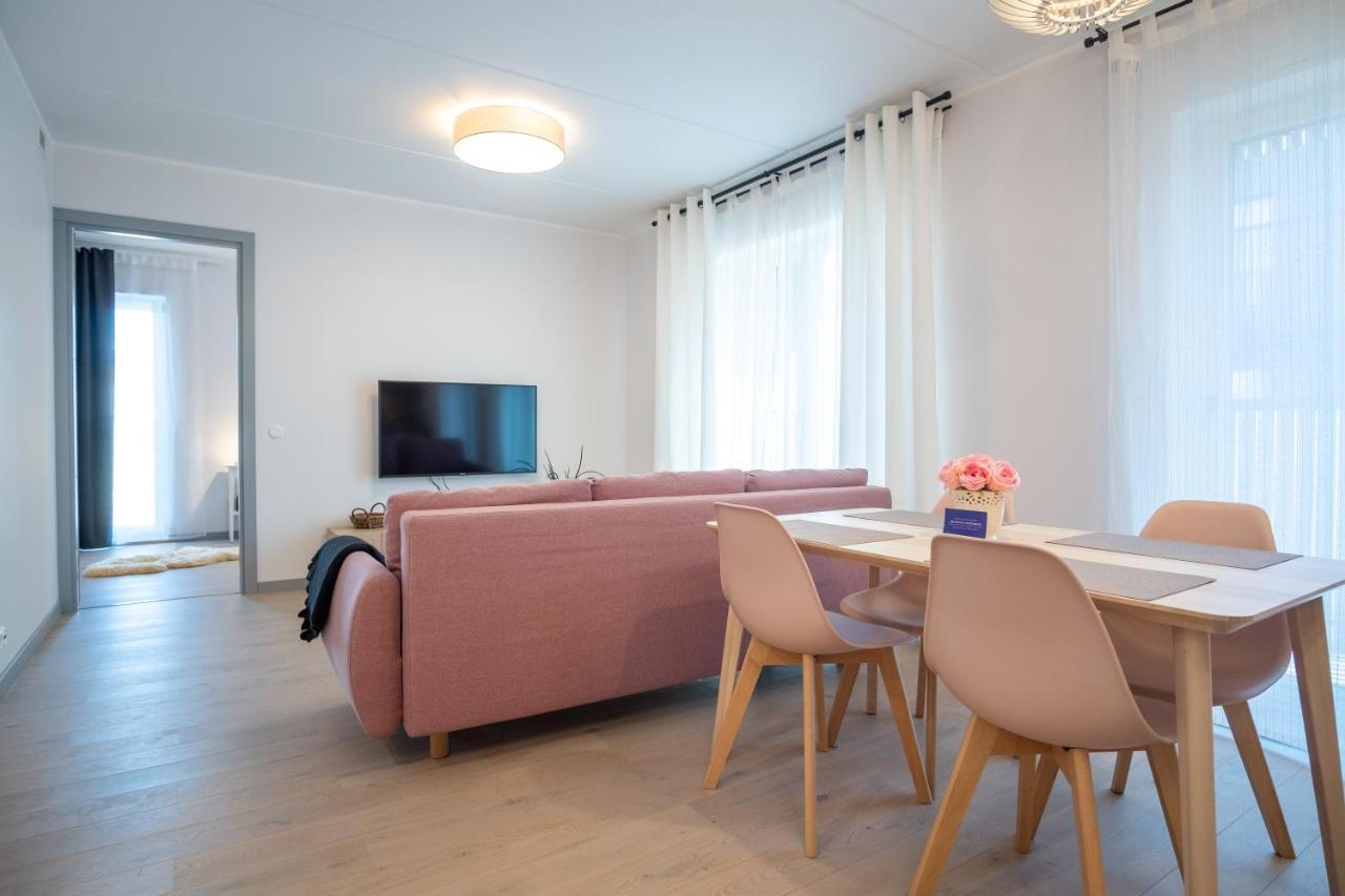 Dream Stay - Brand New Apartment With Balcony & Free Parking 탈린 외부 사진